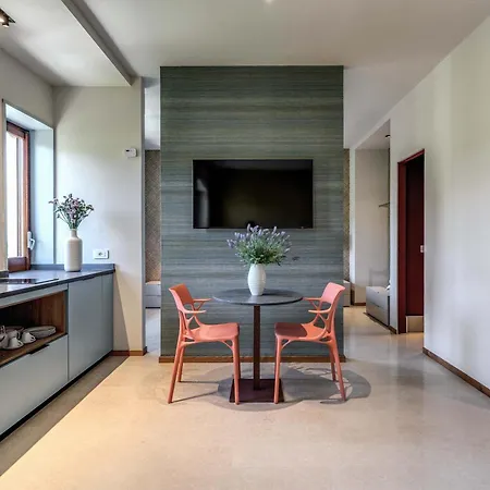 Wonder - Modern A Short Walk From Center With Services - Feeling Italy Appartement *